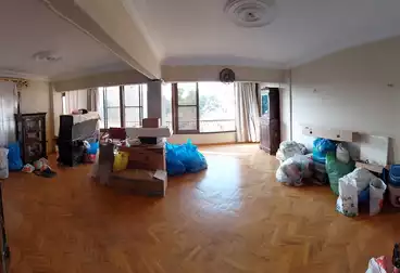 Apartments For sale - 3 rooms - floor 4