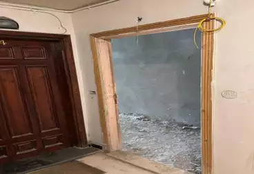 Apartments For sale - 2 rooms - floor 5