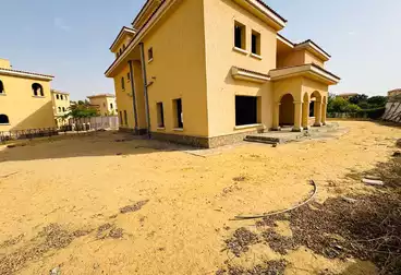 فلل للبيع - 7 غرف