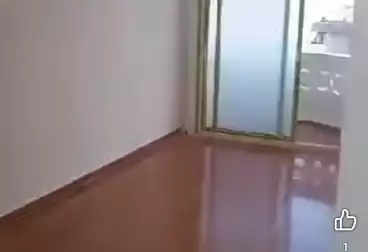Apartments For sale - 2 rooms - floor 5