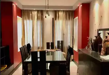 Apartments For sale - 4 rooms - floor 8