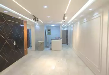 عقارات للبيع - 3 غرف - بالدور 11