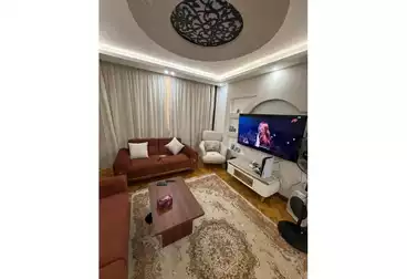 Furnished Apartment For sale - 3 rooms - floor 9