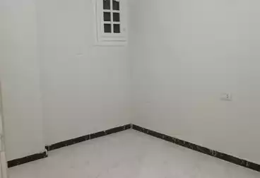 شقق للإيجار - 2 غرف - بالدور 0