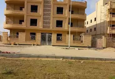 عقارات للبيع - 3 غرف - بالدور 0