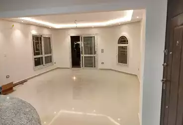 Apartment with Garden For sale - 3 rooms - floor 0