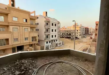 Apartments For sale - 3 rooms - floor 2