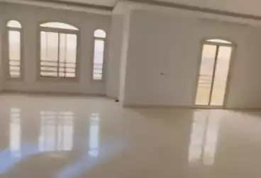 Apartments For sale - 3 rooms - floor 4