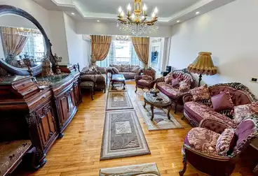 Apartments For sale - 2 rooms - floor 8