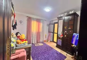 Apartments For sale - 3 rooms - floor 4