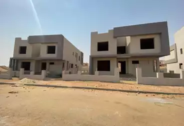 فيلا منفصلة للبيع - 5 غرف