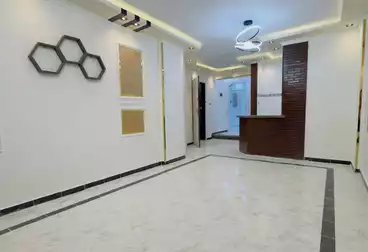 Apartments For sale - 2 rooms - floor 1