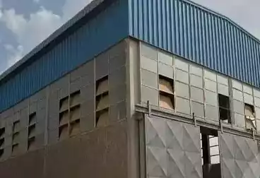 مصنع للإيجار