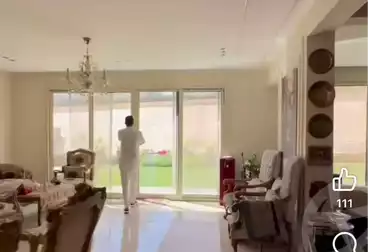 Garden Villa For sale - 7 rooms