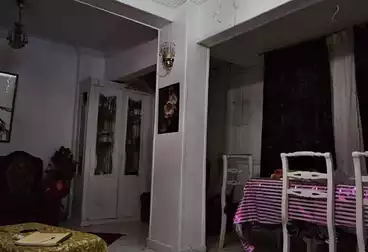 Furnished Apartment For sale - 3 rooms - floor 5