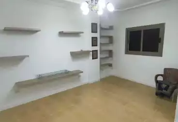 Apartments For sale - 3 rooms - floor 4