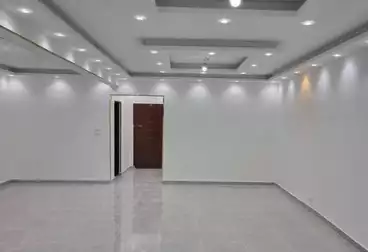شقق للبيع - 3 غرف - بالدور 7