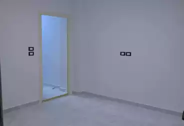 Apartments For sale - 3 rooms - floor 8