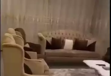 عقارات للإيجار - 2 غرف - بالدور 4
