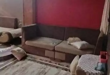 House / Home For sale - 8 rooms
