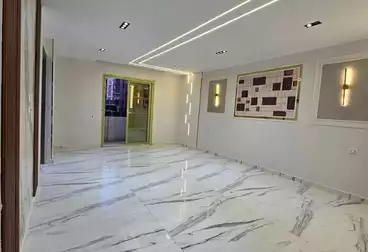 Apartments For sale - 3 rooms - floor 8