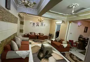 Apartments For sale - 3 rooms - floor 1