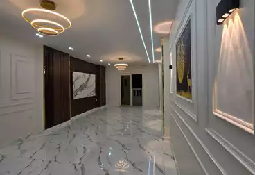 Apartments For sale - 3 rooms - floor 0