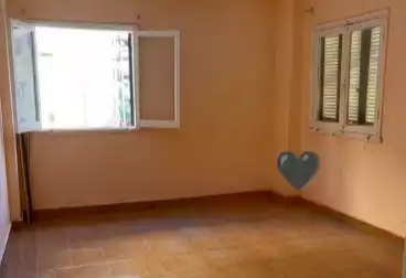 Apartments For sale - 2 rooms - floor 1