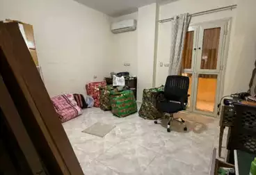 undefined undefined - 2 rooms - floor 5
