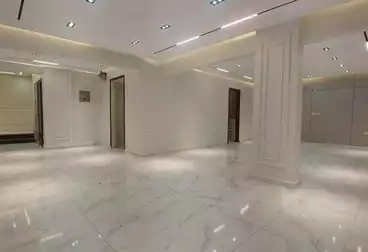 Apartments For sale - 3 rooms - floor 1