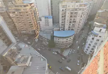 Apartments For sale - 2 rooms - floor 12