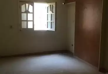 Apartments For sale - 3 rooms - floor 4