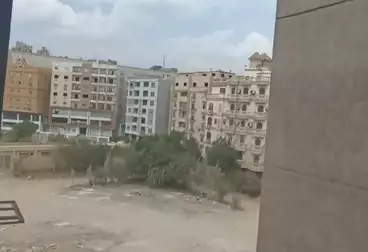Apartments For sale - 2 rooms - floor 1