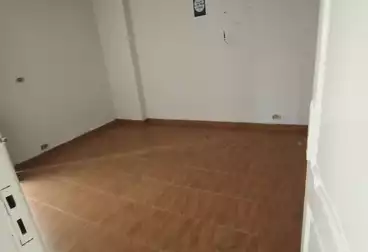 undefined undefined - 2 rooms - floor 5