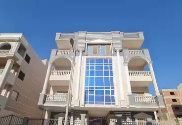 Apartments For sale - 3 rooms - floor 2