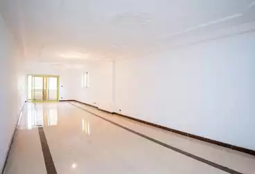 Apartments For sale - 3 rooms - floor 7
