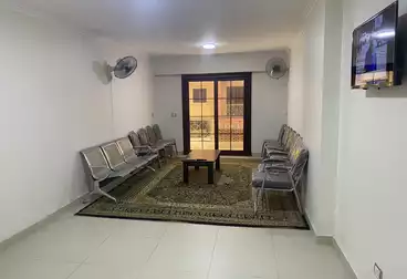 مكاتب للإيجار - 1 غرف - بالدور 1