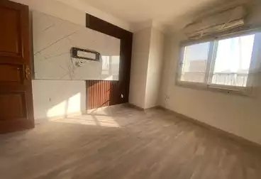 Apartments For sale - 3 rooms - floor 7