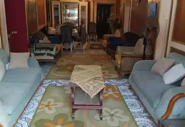 Apartments For sale - 3 rooms - floor 4