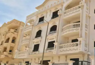 Apartments For sale - 3 rooms - floor 1