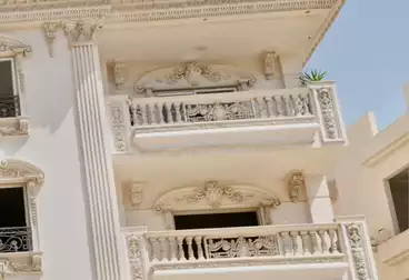 Apartments For sale - 3 rooms - floor 1