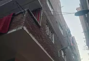 Building For sale - 3 rooms