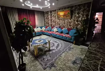 Furnished Apartment For sale - 5 rooms - floor 9