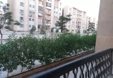 شقق للبيع - 3 غرف - بالدور 1