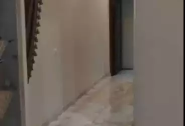 undefined undefined - 2 rooms - floor 4