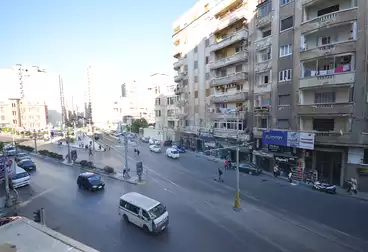 Apartments For sale - 4 rooms - floor 2