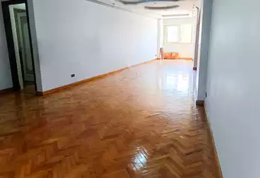 Apartments For sale - 2 rooms - floor 7