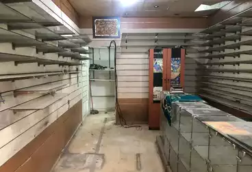 تجاري للإيجار - بالدور 0
