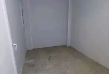 Apartments For sale - 3 rooms - floor 1