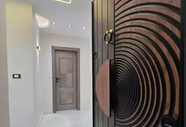 Apartments For sale - 3 rooms - floor 4